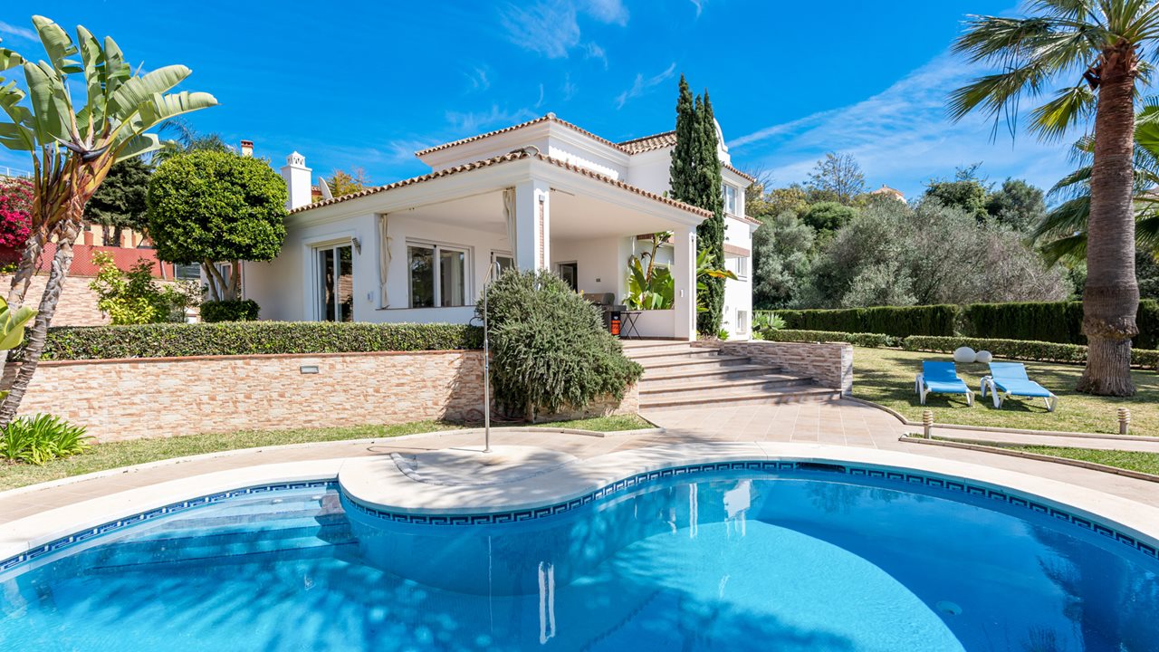 1557 Villa Marbella Elviria-10