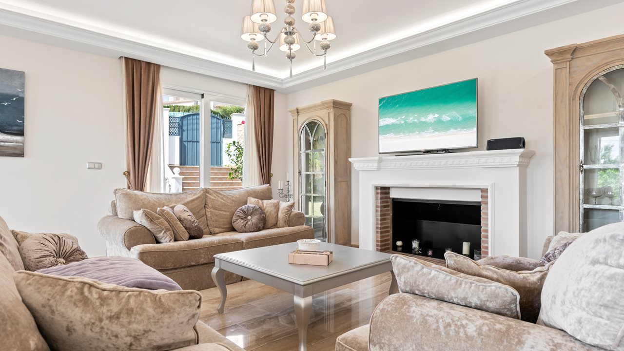 1557 Villa Marbella Elviria-16