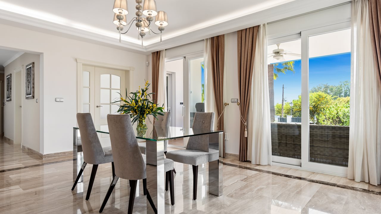 1557 Villa Marbella Elviria-20