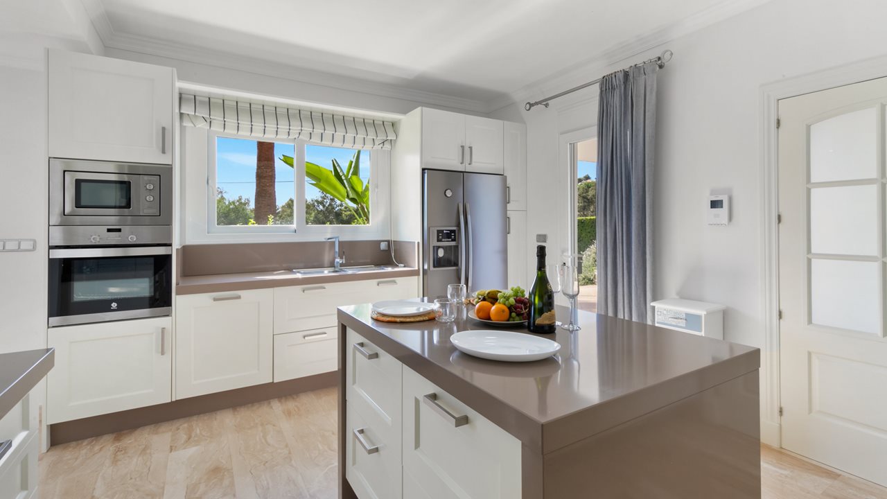 1557 Villa Marbella Elviria-21
