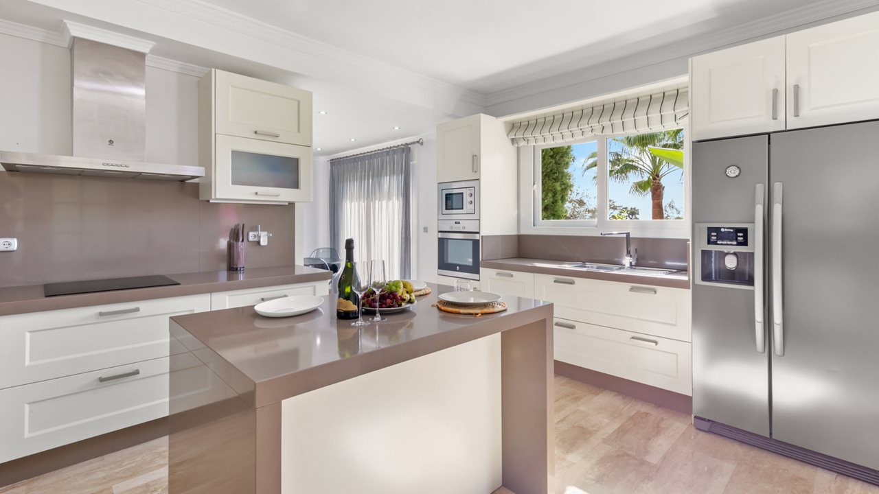 1557 Villa Marbella Elviria-22