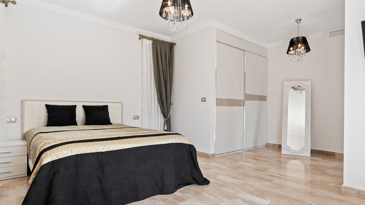 1557 Villa Marbella Elviria-31