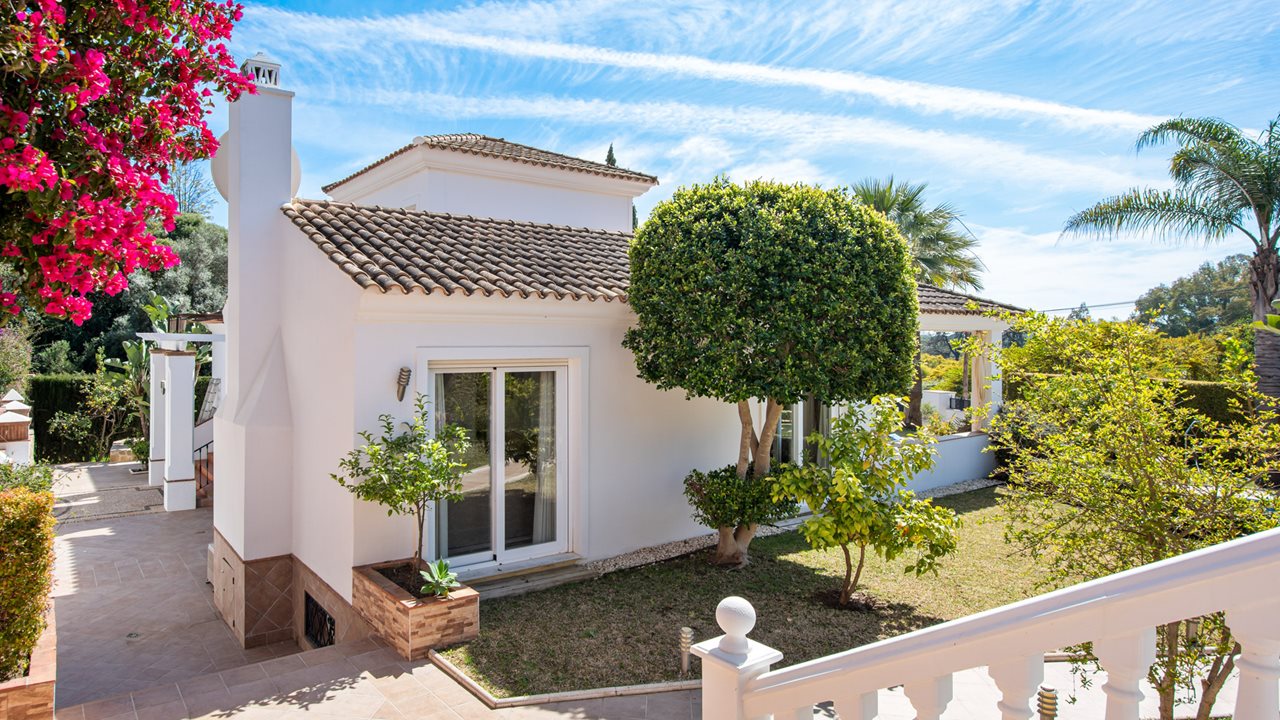 1557 Villa Marbella Elviria-49