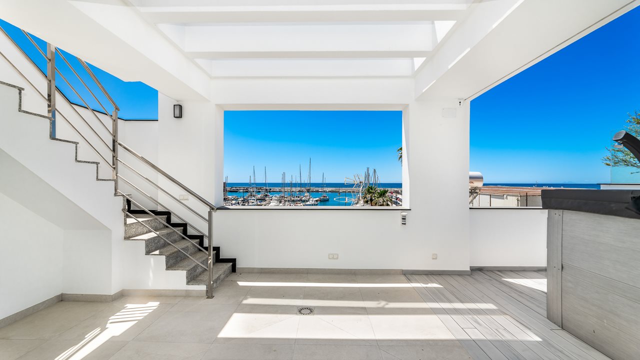 1718 Strandhaus Marbella-16