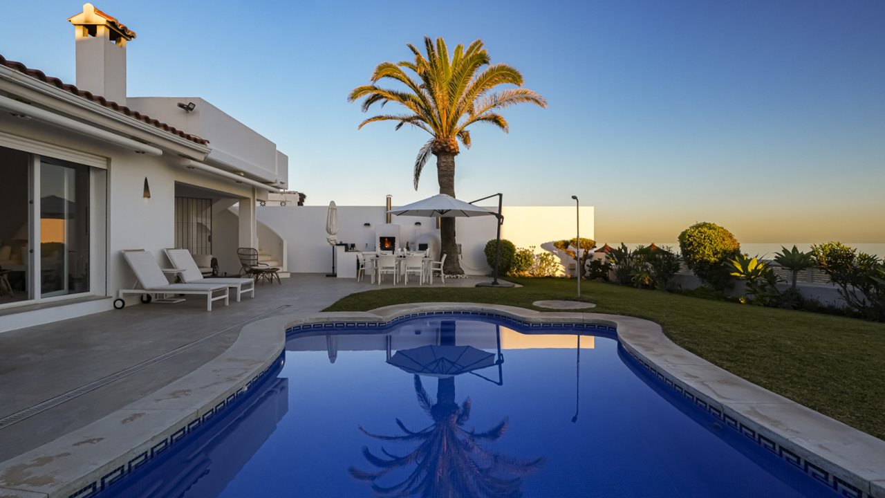 1771 Strandvilla Marbella-28
