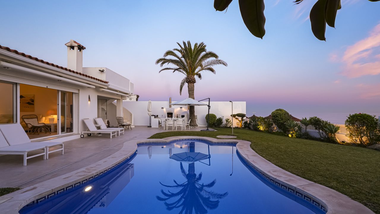 1771 Strandvilla Marbella-30