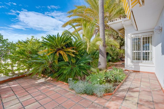 B98Le8~d7M9k3DegpEFZhS0lI_F8U4XZVz~HWxt~mGgYekxX9nCAxh0ZipZlAjNxEM6s1ur~IyRoHk21zVXx39XWT2MAm7_hGGleSY~L4sHwYCIom4Q04HBw9yZuOmb4agKKsqML7TJ47TgPEK0s image